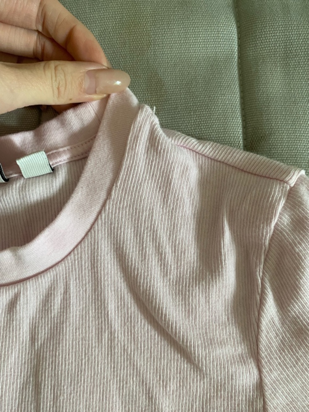 Aritzia homestretch T-shirt - Picture 2 of 6